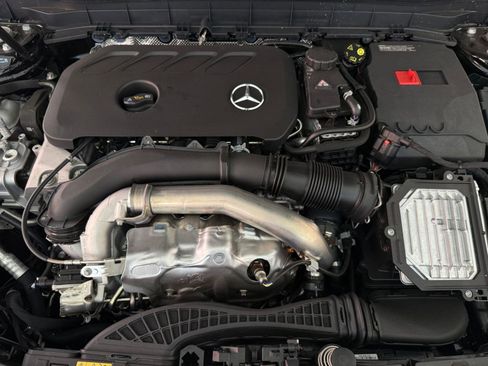 New 2026 Mercedes-Benz GLB 250 image 30