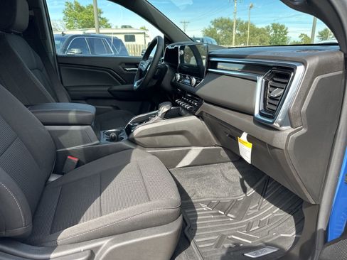 New 2026 GMC Canyon Elevation w/ Convenience Package image 21