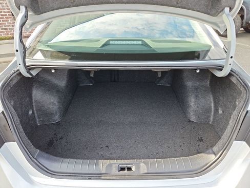 Used 2024 Nissan Altima 2.5 SR FWD image 29