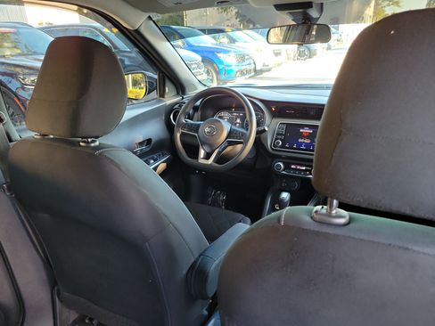 Used 2020 Nissan Kicks SV FWD image 13