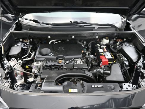 Used 2020 Toyota RAV4 XLE image 35