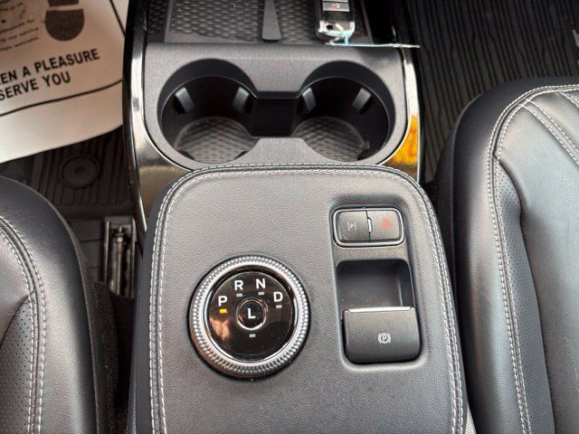 Certified 2023 Ford Mustang Mach-E Premium AWD/4WD image 31
