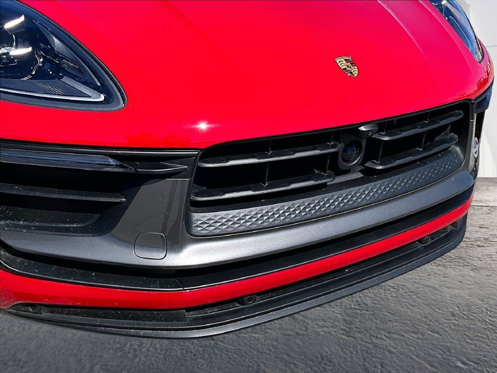 Certified 2026 Porsche Macan AWD/4WD image 20