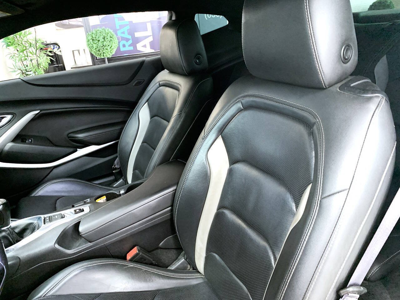 Used 2016 Chevrolet Camaro LT w/ RS Package RWD image 9