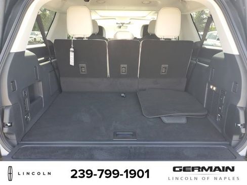 New 2025 Lincoln Navigator L Reserve image 22
