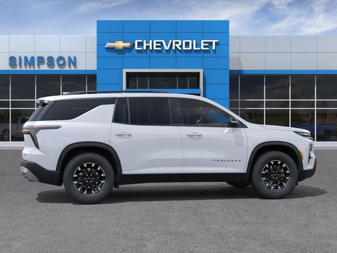 New 2026 Chevrolet Traverse Z71 w/ Enhanced Driving Package AWD/4WD image 34