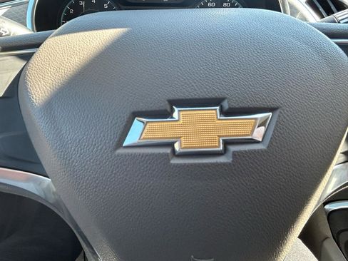 Used 2019 Chevrolet Malibu LT image 20