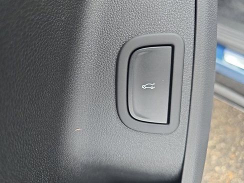 New 2026 Chevrolet Traverse RS FWD image 27