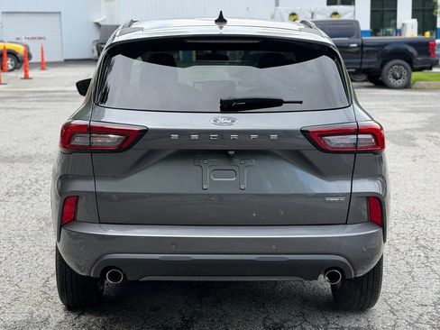 Used 2023 Ford Escape ST-Line Select w/ Tech Pack #1 AWD/4WD image 4