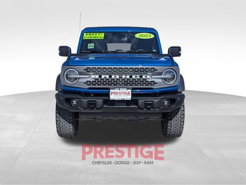 Used 2023 Ford Bronco Badlands image 3