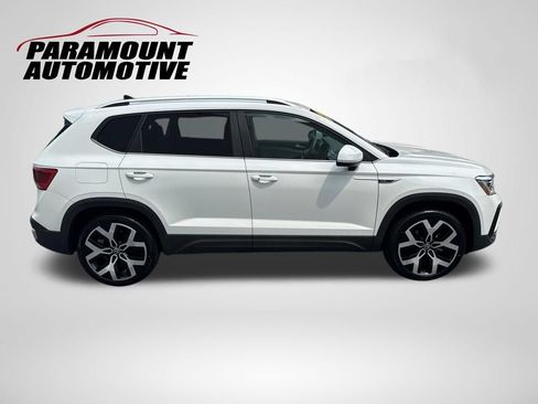 Certified 2023 Volkswagen Taos SEL AWD/4WD image 8