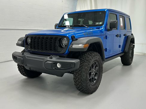 Used 2026 Jeep Wrangler Unlimited Sport AWD/4WD image 4