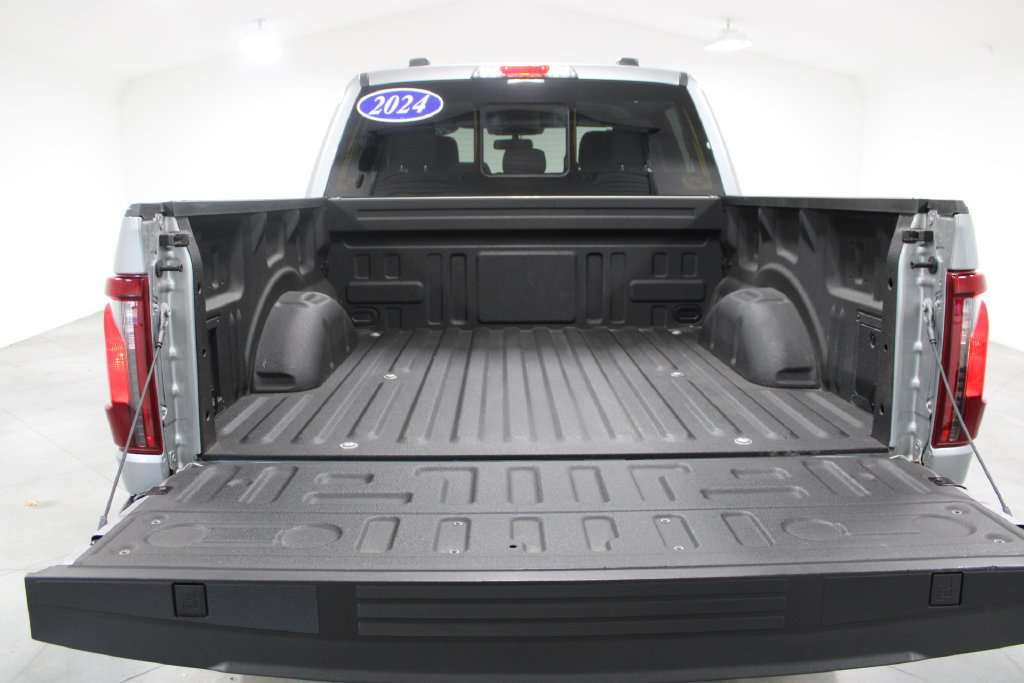 Used 2024 Ford F150 XLT w/ Equipment Group 302A MID AWD/4WD image 19