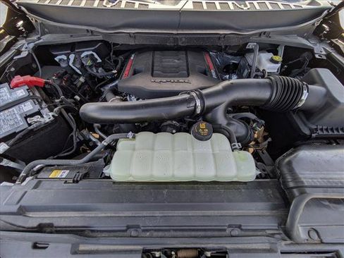 Used 2025 Ford F150 Raptor AWD/4WD image 23