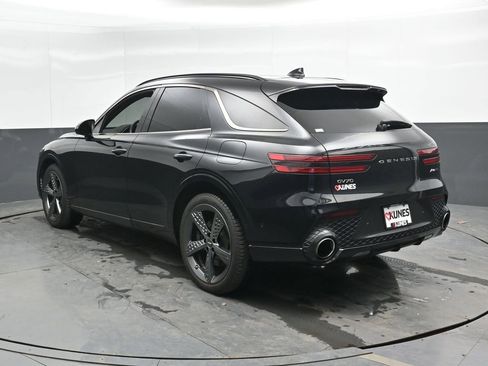 Used 2023 Genesis GV70 3.5T Sport w/ Sport Prestige Package image 10