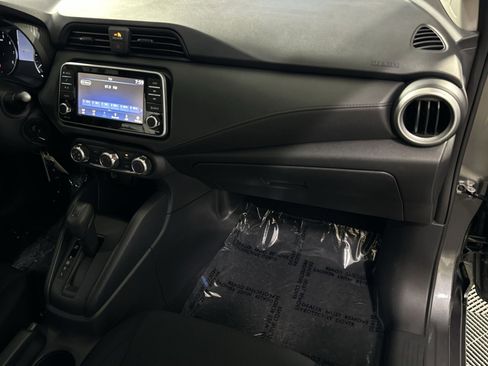 Used 2024 Nissan Versa S image 34