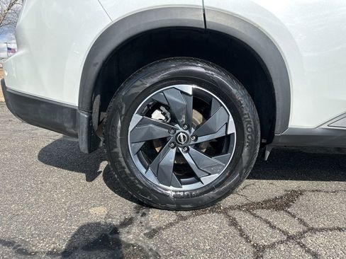 Used 2026 Nissan Rogue SV w/ SV Premium Package image 20