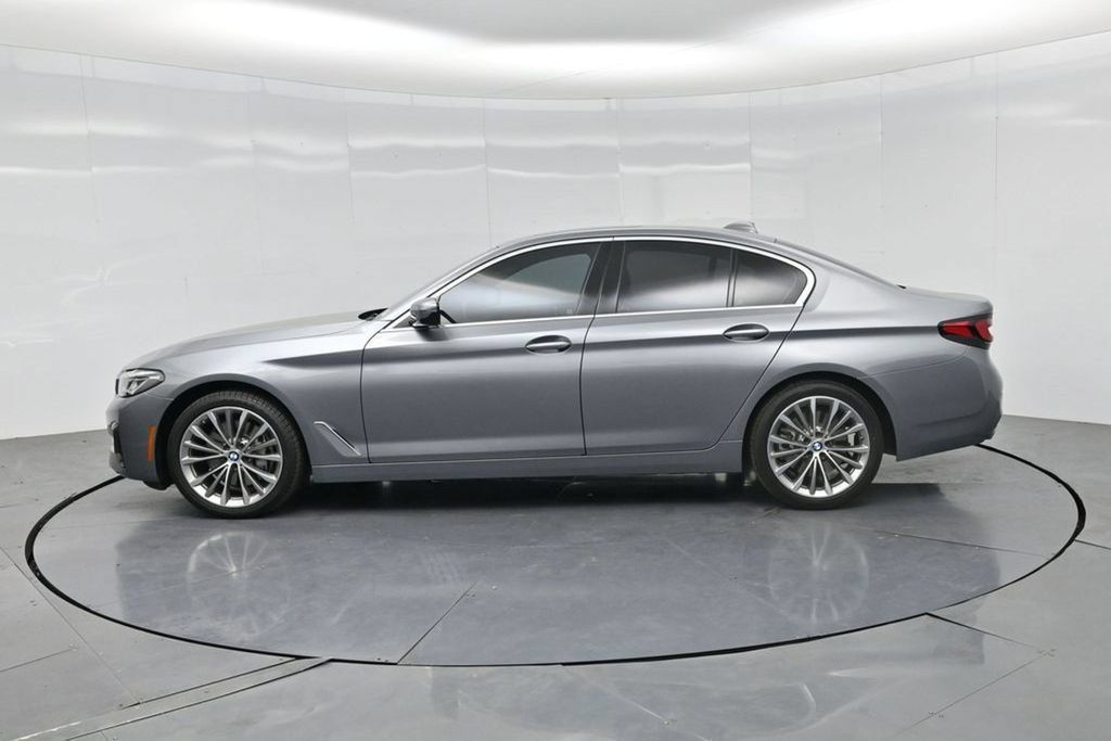 Used 2023 BMW 540i w/ Convenience Package RWD image 34