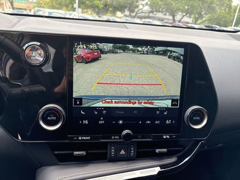 Used 2025 Lexus NX 250 FWD w/ Accessory Package (2T) image 17