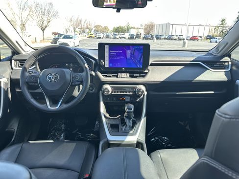 Certified 2023 Toyota RAV4 XLE Premium image 29