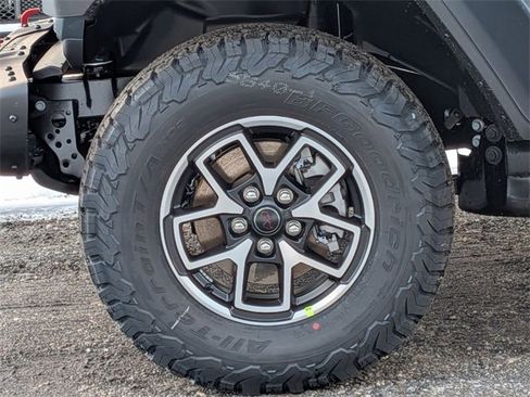 New 2026 Jeep Wrangler Unlimited Rubicon image 24