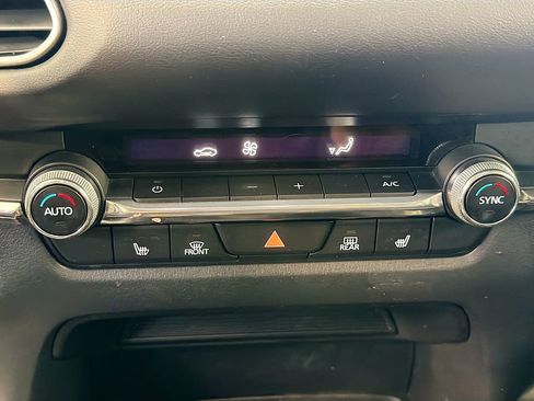 Used 2023 MAZDA CX-30 AWD 2.5 S w/ Premium Package image 15