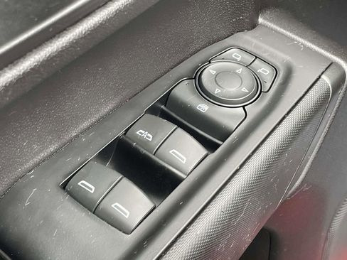 Used 2019 Chevrolet Silverado 1500 Custom Trail Boss w/ Custom Convenience Package AWD/4WD image 15