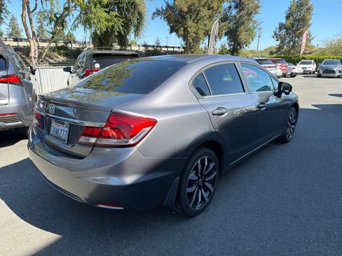 Used 2015 Honda Civic EX-L image 3
