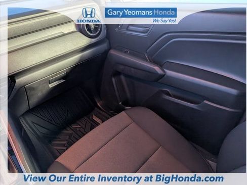 Used 2026 Chevrolet Colorado W/T w/ WT Custom Package RWD image 18