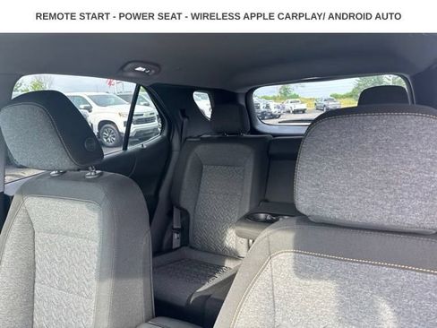 Used 2024 Chevrolet Equinox LT FWD image 15