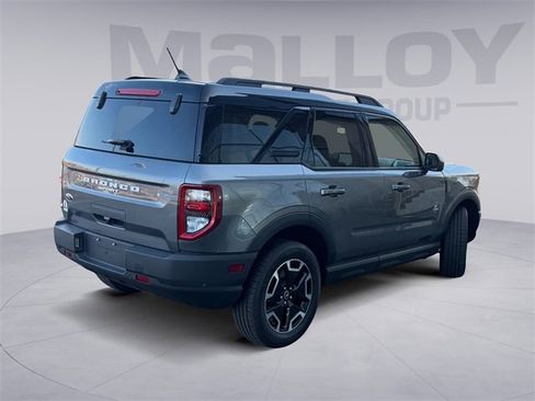 Used 2021 Ford Bronco Sport Outer Banks image 3