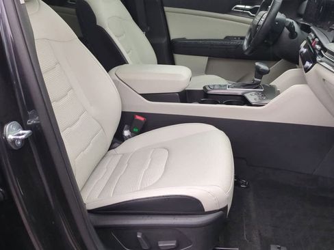 Used 2026 Kia Sportage SX image 22