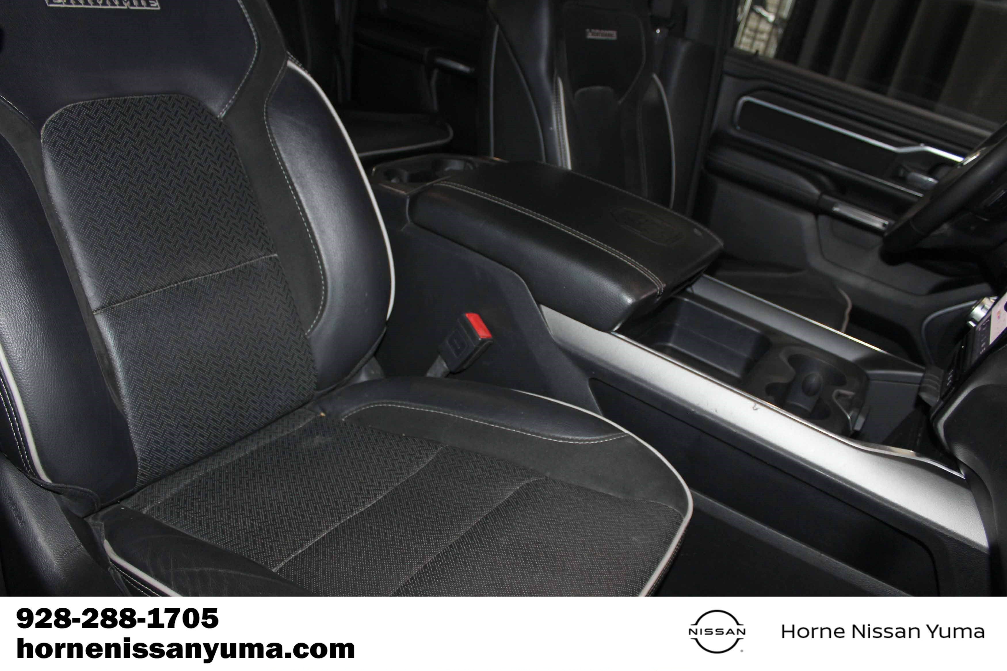 Used 2025 RAM 1500 Laramie AWD/4WD image 6
