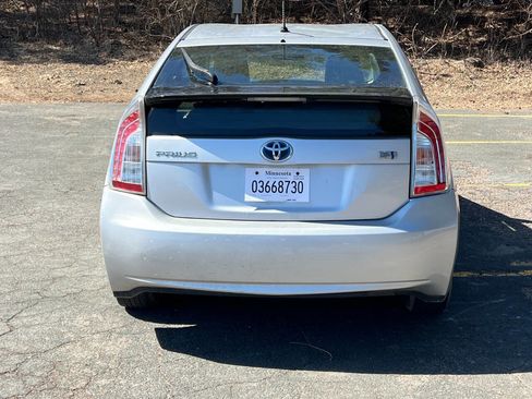 Used 2012 Toyota Prius Two image 5