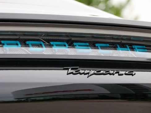 New 2026 Porsche Taycan AWD/4WD image 33