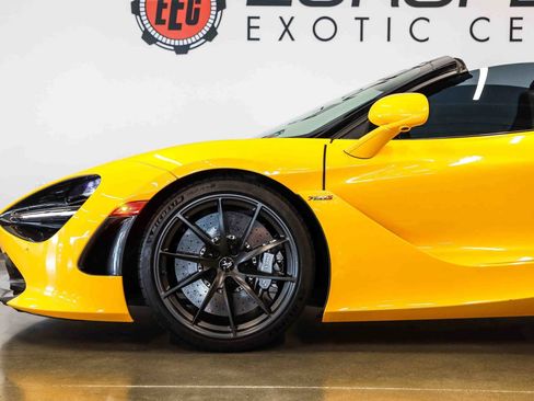 Used 2022 McLaren 720S Performance RWD image 20