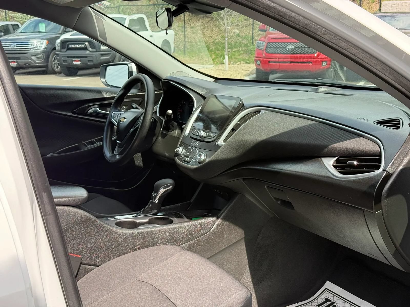 Used 2024 Chevrolet Malibu LS FWD image 15