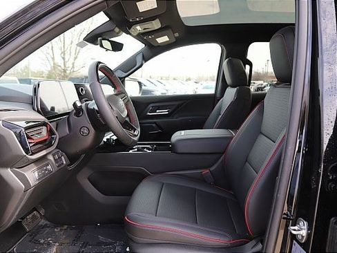 New 2024 Chevrolet Silverado EV RST image 17