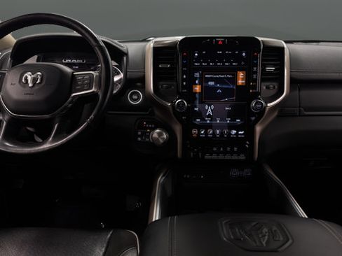 Used 2019 RAM 2500 Laramie AWD/4WD image 11