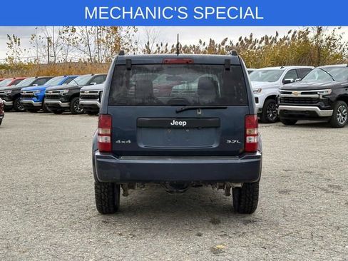 Used 2008 Jeep Liberty Sport w/ Popular Equipment Group image 4