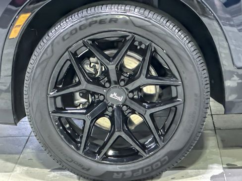 Used 2021 Chevrolet Blazer RS w/ Enhanced Convenience Package image 11