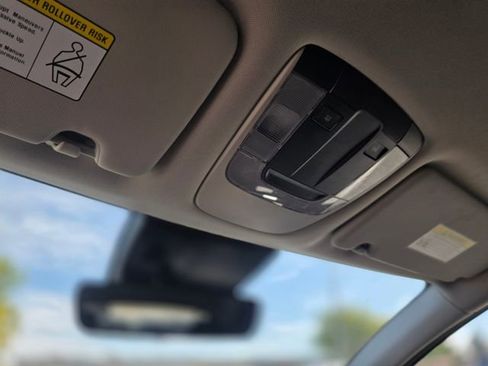 Used 2024 Kia Sportage LX image 32