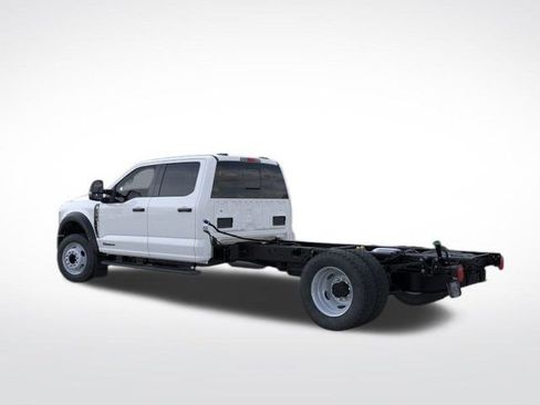 New 2025 Ford F550 2WD Crew Cab image 7