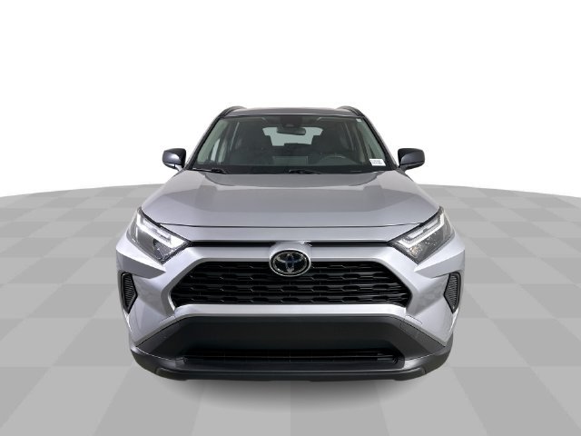 Used 2025 Toyota RAV4 LE AWD/4WD image 3