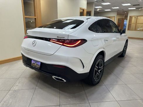Certified 2025 Mercedes-Benz GLC 300 4MATIC image 5