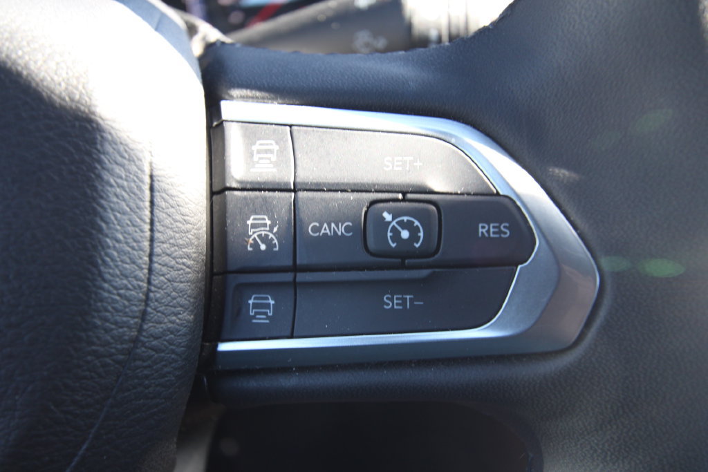 Used 2024 Jeep Compass Limited AWD/4WD image 19