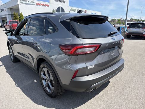 Used 2025 Ford Escape ST-Line AWD/4WD image 9