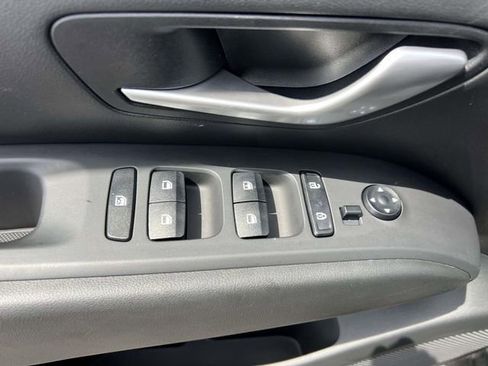 Certified 2023 Hyundai Tucson SE AWD/4WD image 18
