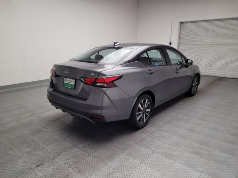 Used 2024 Nissan Versa SV FWD image 9