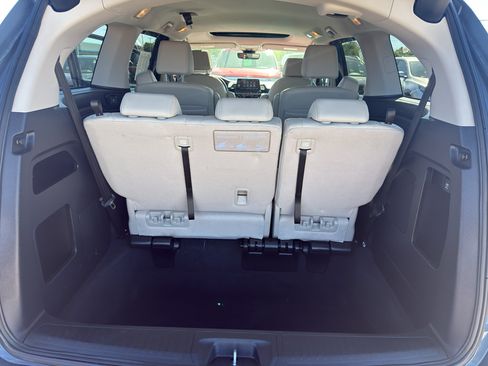 Used 2025 Honda Odyssey EX-L image 40